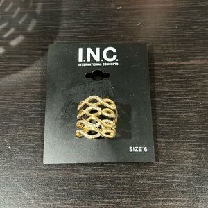 INC hive gold with rhinestones ring size 6